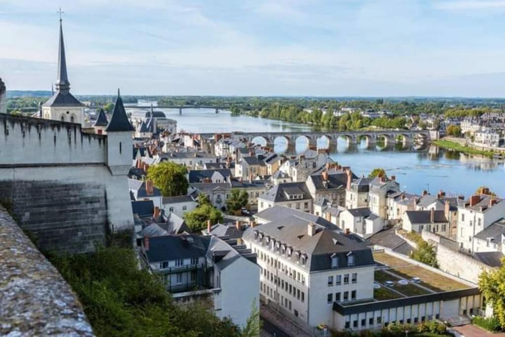 L'escapade : Maison Centre-ville Avec Cour * Saumur